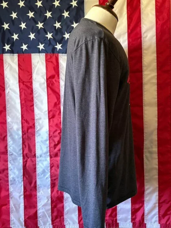 Texas Tech University Red Raiders long-sleeve Under Armour T-shirt - Picture 2 of 4